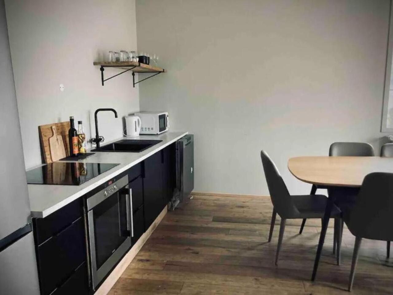 G10 Apartments Ακουρέιρι Εξωτερικό φωτογραφία